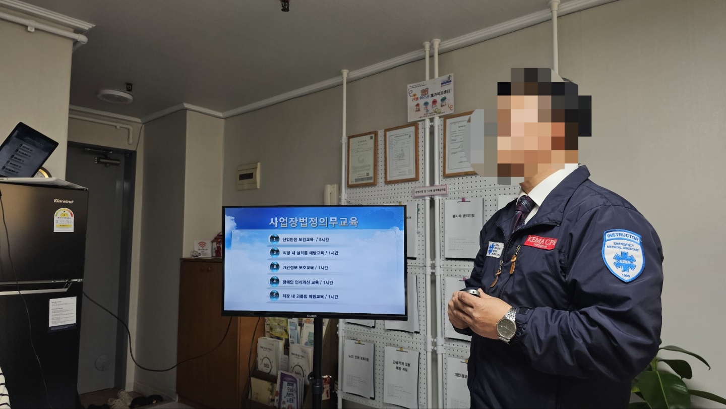 2948986269_GBDfq4dS_d98e4e6bcd73901f3c5590b67731fce8d143f597.jpg 이미지크게보기